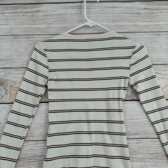 Frame‎ Denim Button Shoulder Striped Long Sleeve Top Women's XS White/Blue/Red - Picture 4 of 11